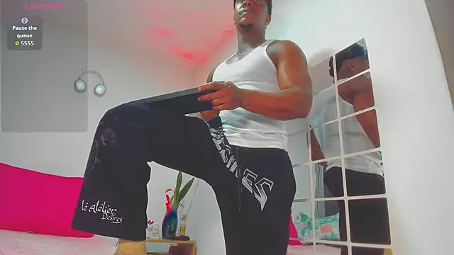 ronnie 7777 online show from February 27, 2026, 10:09 pm