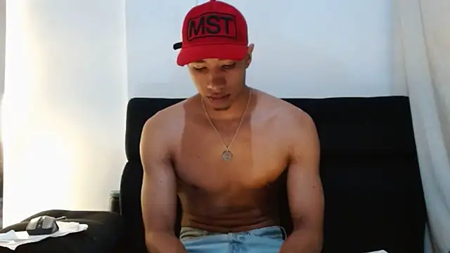 JacksonCooper1 online show from January 16, 2025, 4:07 am