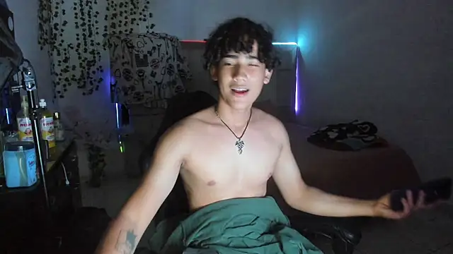 jake willianss online show from December 21, 2025, 6:20 pm