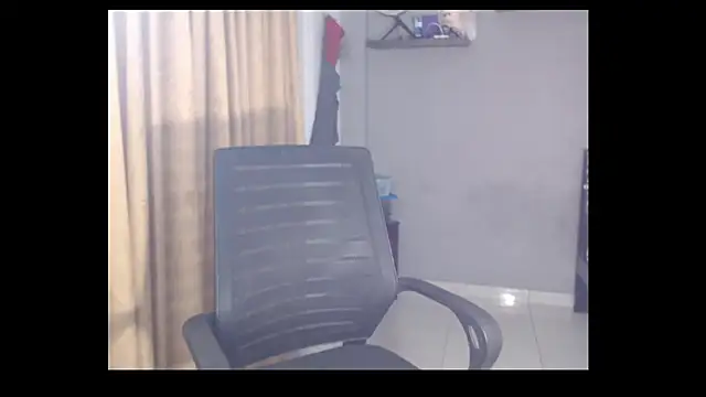 Snapshot of SusanLeroy chatting on September 26, 2025, 9:38 am SusanLeroy online show from September 26, 2025, 9:38 am