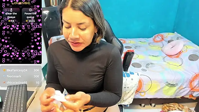 peanut tangerine online show from March 23, 2025, 5:54 am