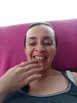Snapshot of Samantha_Sullivan_ chatting on May 8, 2026, 12:20 pm Samantha Sullivan online show from May 8, 2026, 12:20 pm