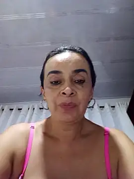 Samantha Sullivan  online show from May 26, 2026, 2:09 am