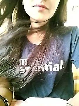 MISSQUEEN48 online show from March 15, 2026, 6:53 am