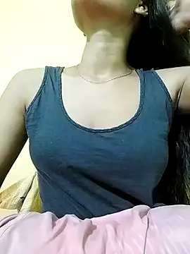 Snapshot of MISSQUEEN48 chatting on February 10, 2025, 1:11 pm MISSQUEEN48 online show from February 10, 2025, 1:11 pm