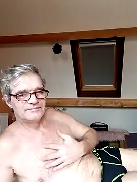 ronny51 online show from December 19, 2024, 1:18 pm