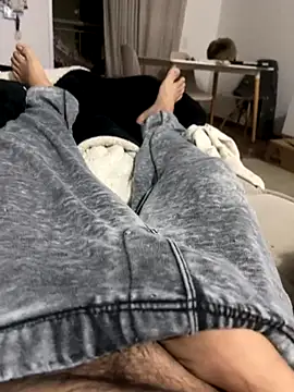 bomvivant2 online show from November 22, 2025, 1:59 am