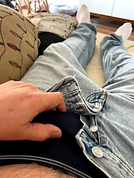 bomvivant2 online show from November 29, 2025, 7:14 pm