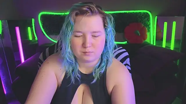 Snapshot of ChimberWol chatting on November 26, 2025, 2:22 am ChimberWol online show from November 26, 2025, 2:22 am