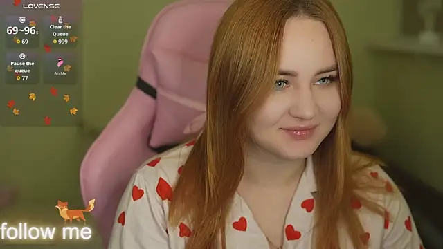 LovelyBell online show from November 22, 2025, 3:11 pm