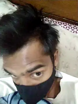 Snapshot of Tomato_boy chatting on December 11, 2024, 4:49 am Tomato boy online show from December 11, 2024, 4:49 am