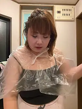 Snapshot of SAKU-RA-chan chatting on October 17, 2025, 9:34 am SAKU-RA-chan online show from October 17, 2025, 9:34 am