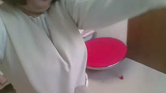 Snapshot of SAKU-RA-chan chatting on March 1, 2026, 6:35 am SAKU-RA-chan online show from March 1, 2026, 6:35 am