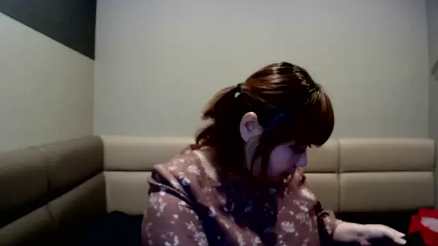 SAKU-RA-chan online show from October 2, 2025, 4:27 am