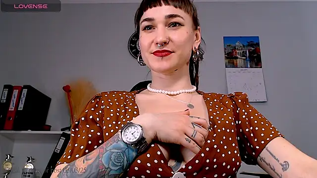 FoxRineHelen online show from March 3, 2025, 1:01 pm