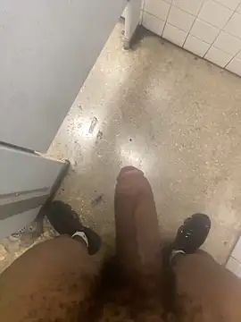 Snapshot of zeekBbc chatting on March 9, 2025, 3:01 am zeekBbc online show from March 9, 2025, 3:01 am