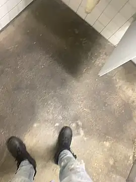 Snapshot of zeekBbc chatting on December 11, 2024, 7:46 pm zeekBbc online show from December 11, 2024, 7:46 pm