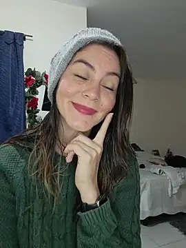 Snapshot of Hanny_24 chatting on December 20, 2025, 11:02 am Hanny 24 online show from December 20, 2025, 11:02 am