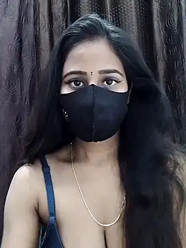 Snapshot of Lalisa_sexy chatting on February 3, 2026, 5:07 pm Lalisa sexy online show from February 3, 2026, 5:07 pm