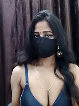 Snapshot of Lalisa_sexy chatting on February 2, 2026, 4:50 pm Lalisa sexy online show from February 2, 2026, 4:50 pm