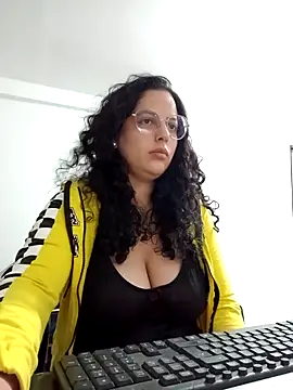 babyluna939 online show from May 9, 2026, 11:41 pm
