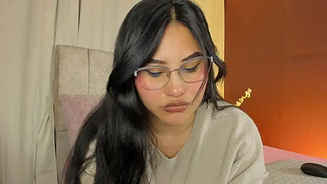 Little Ivy online show from October 3, 2025, 7:04 pm