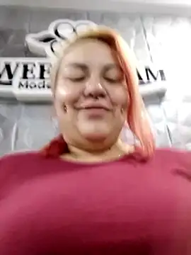 Bruja  Scarlata online show from December 17, 2025, 10:09 am