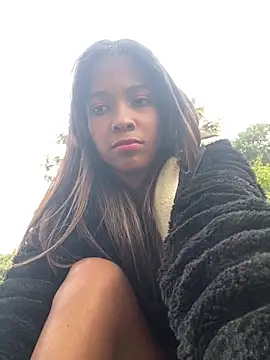 Nicolle ds online show from December 13, 2024, 8:15 pm