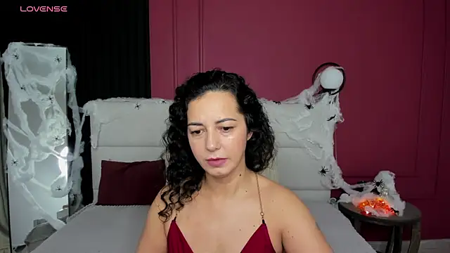 Linda Insatiable online show from October 22, 2025, 1:27 am