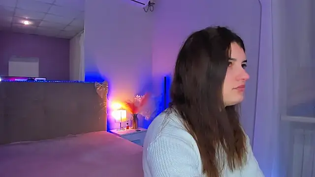 Snapshot of Laura_Leee chatting on February 25, 2026, 6:24 am Laura Leee online show from February 25, 2026, 6:24 am