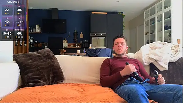 Luxymin34 online show from March 26, 2026, 9:40 am