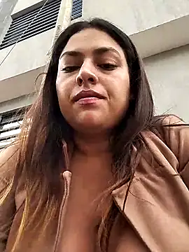 Snapshot of DULCE__26 chatting on February 27, 2025, 12:12 pm DULCE 26 online show from February 27, 2025, 12:12 pm