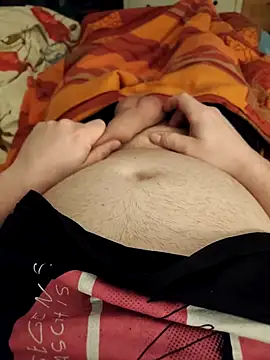 Snapshot of OdinWolf1990 chatting on February 19, 2026, 5:04 am OdinWolf1990 online show from February 19, 2026, 5:04 am