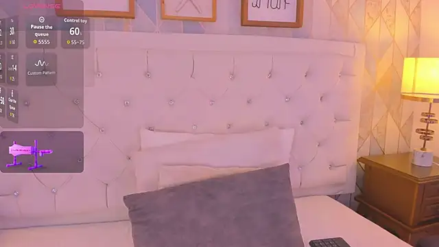 martina rivera  online show from June 27, 2026, 12:22 pm