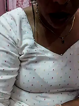 Urmila bhabhii online show from March 19, 2025, 10:00 am