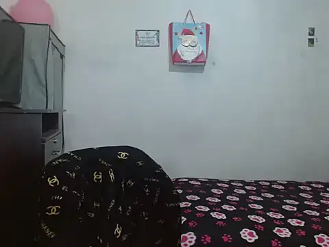 Marilyn xxxx online show from March 4, 2026, 7:21 pm