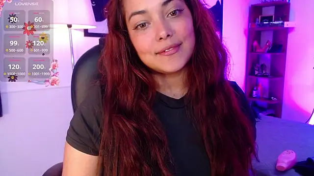 VictoriaMontero30000 online show from March 17, 2025, 3:36 am