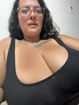KarllaWalker online show from May 27, 2026, 1:57 am