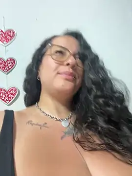 KarllaWalker online show from May 27, 2026, 1:26 am