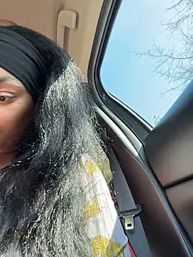 butterflybootyy online show from March 21, 2026, 3:49 pm