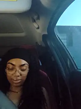 butterflybootyy online show from May 15, 2026, 11:36 pm