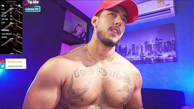 JACOB MARTINS online show from February 1, 2026, 4:49 pm