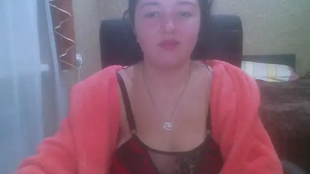 Aubree Ashworth online show from December 19, 2024, 2:57 pm