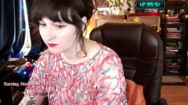 404girlnotfound online show from November 16, 2025, 11:37 am