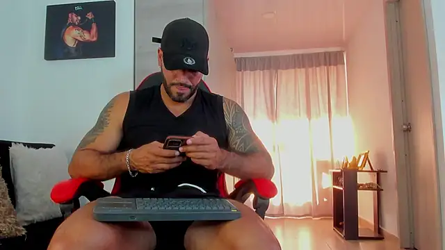 SamirHazard97 online show from April 16, 2026, 9:39 pm