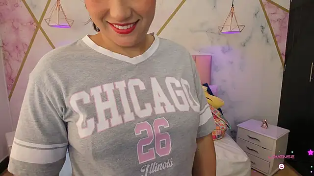 Snapshot of lizortiz chatting on October 25, 2025, 6:52 pm lizortiz online show from October 25, 2025, 6:52 pm