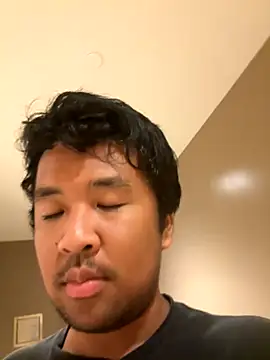 Snapshot of bigasianloads25 chatting on October 1, 2025, 8:24 pm bigasianloads25 online show from October 1, 2025, 8:24 pm