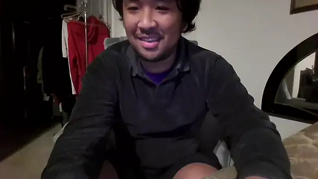 Snapshot of bigasianloads25 chatting on November 29, 2025, 6:24 am bigasianloads25 online show from November 29, 2025, 6:24 am