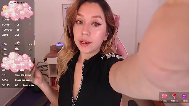 Snapshot of Dahlia__espresso chatting on February 13, 2026, 11:16 pm Dahlia espresso online show from February 13, 2026, 11:16 pm