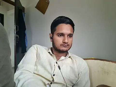 Snapshot of Jonrobinso chatting on September 20, 2025, 5:23 am Jonrobinso online show from September 20, 2025, 5:23 am